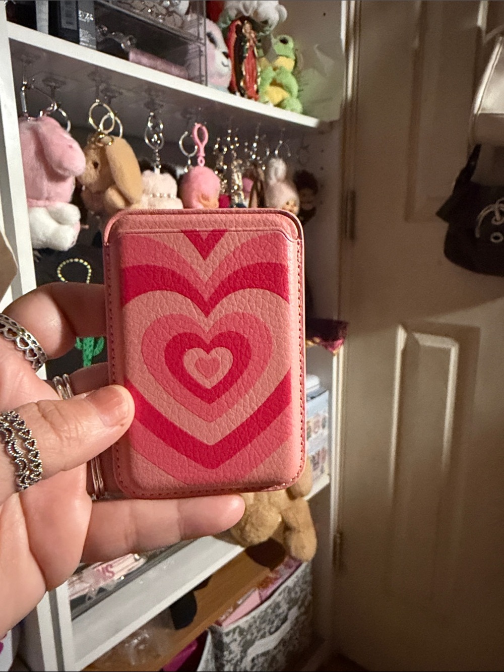 Amazon Pink Heart Pattern Wallet Case - Picture 2 of 4
